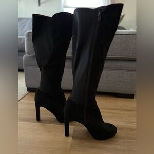 Elegant Black Knee-High Boots